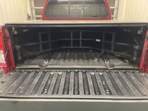 Used 2016 Nissan Frontier SV w/ SV Value Truck Package image 12