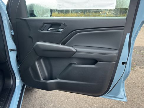 New 2026 Chevrolet Colorado LT image 18