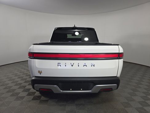 Used 2022 Rivian R1T Launch Edition AWD/4WD image 4