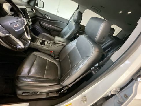 Used 2020 GMC Acadia SLT AWD/4WD image 11