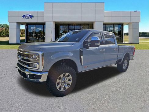 Used 2026 Ford F250 King Ranch w/ Chrome Package AWD/4WD image 8