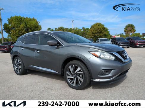 Used 2017 Nissan Murano Platinum w/ Platinum Technology Package image 2
