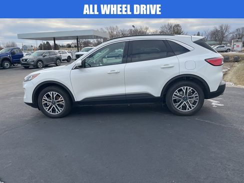 Used 2020 Ford Escape SEL image 7