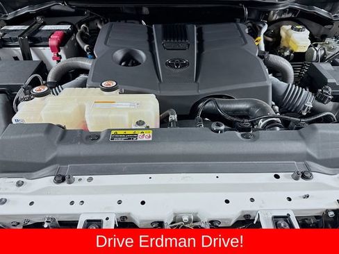 Used 2024 Toyota Tundra SR5 w/ SR5 Convenience Package RWD image 30