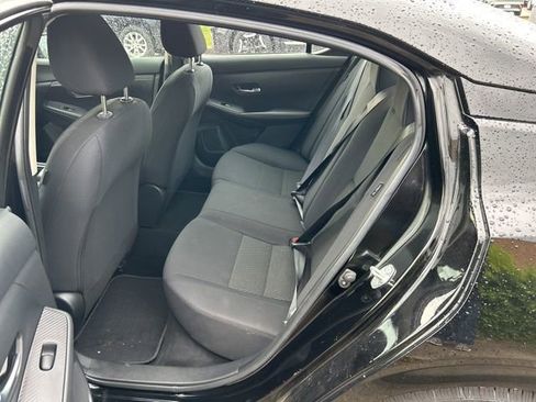Used 2022 Nissan Sentra S FWD image 9