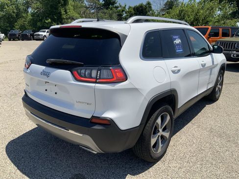 Used 2021 Jeep Cherokee Limited w/ Elite Package AWD/4WD image 13