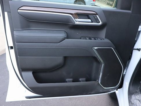 New 2026 Chevrolet Silverado 1500 LT w/ Convenience Package II image 16