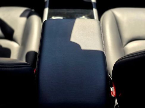 Used 2018 Tesla Model 3 Mid Range RWD image 30