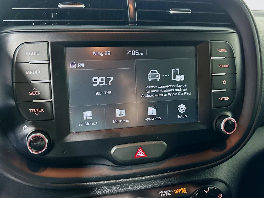 Used 2020 Kia Soul S FWD image 14