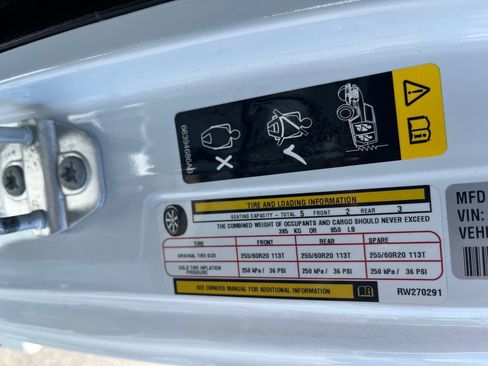 Used 2024 Jeep Wrangler Unlimited Sahara AWD/4WD image 31