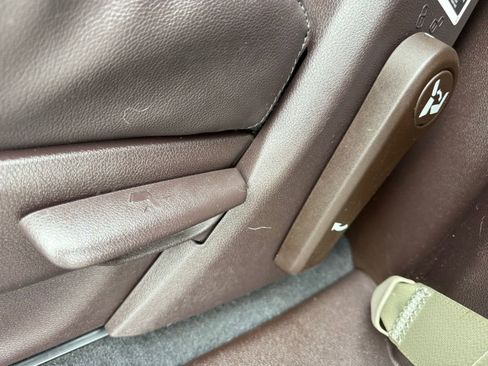 Used 2016 Kia Sedona SX Limited w/ Option Group 030 image 14