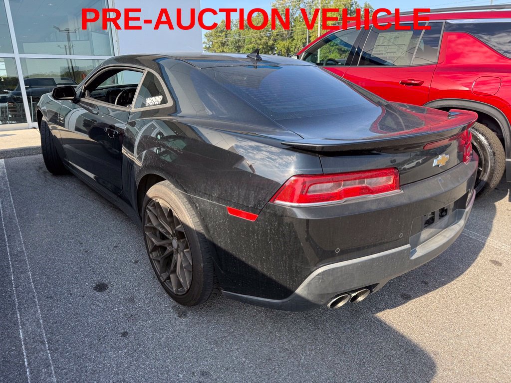 Used 2014 Chevrolet Camaro SS w/ RS Package RWD image 4