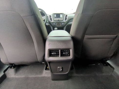 Used 2024 Chevrolet Equinox LT image 21