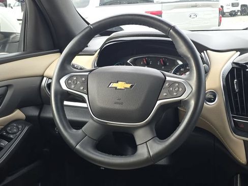 Used 2023 Chevrolet Traverse LT w/ LT Premium Package FWD image 38