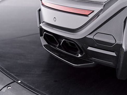 Used 2025 Lamborghini Urus Performante AWD/4WD image 33