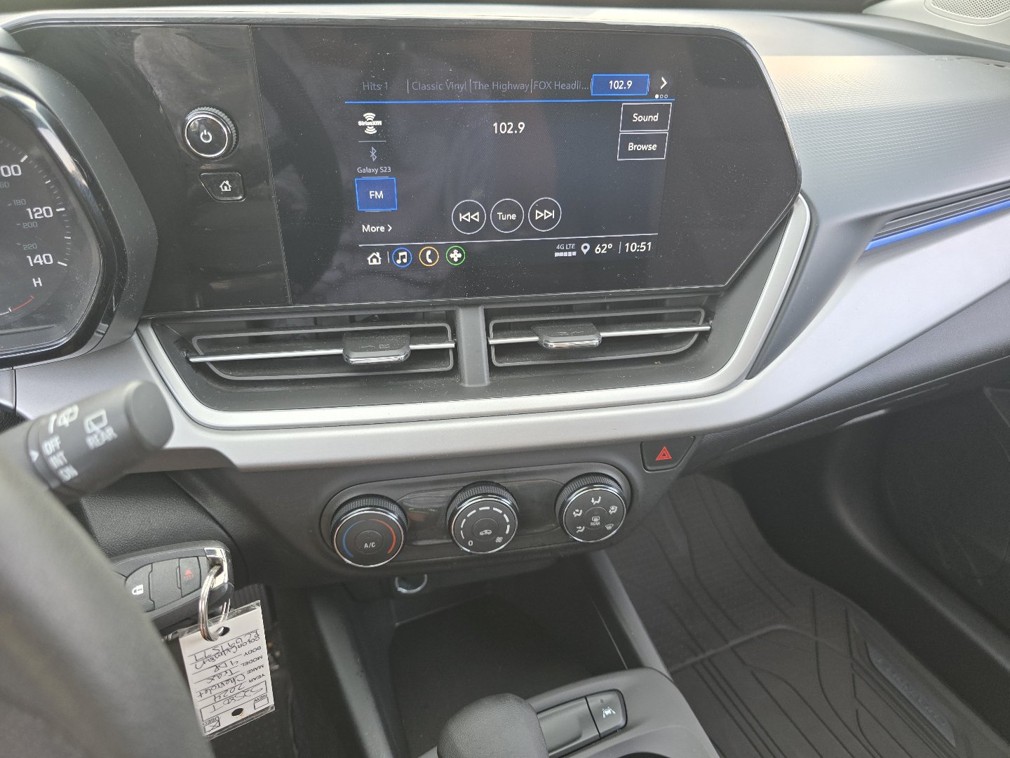 Used 2024 Chevrolet Trax LS FWD image 30