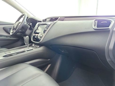 Used 2024 Nissan Murano SV w/ SV Midnight Edition Package image 38