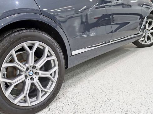 Used 2020 BMW X7 xDrive40i w/ Premium Package image 12