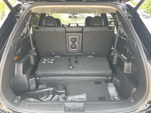New 2026 Nissan Rogue SL AWD/4WD image 12