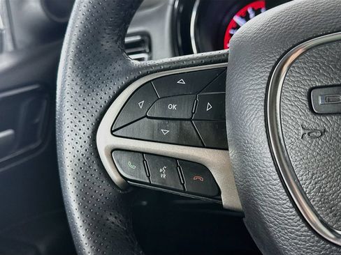 Used 2024 Dodge Durango SXT w/ SXT Blacktop Group AWD/4WD image 25