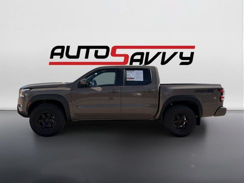 Used 2024 Nissan Frontier PRO-4X w/ Technology Package AWD/4WD image 8