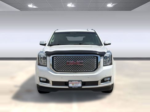 Used 2017 GMC Yukon Denali w/ Open Road Package image 6
