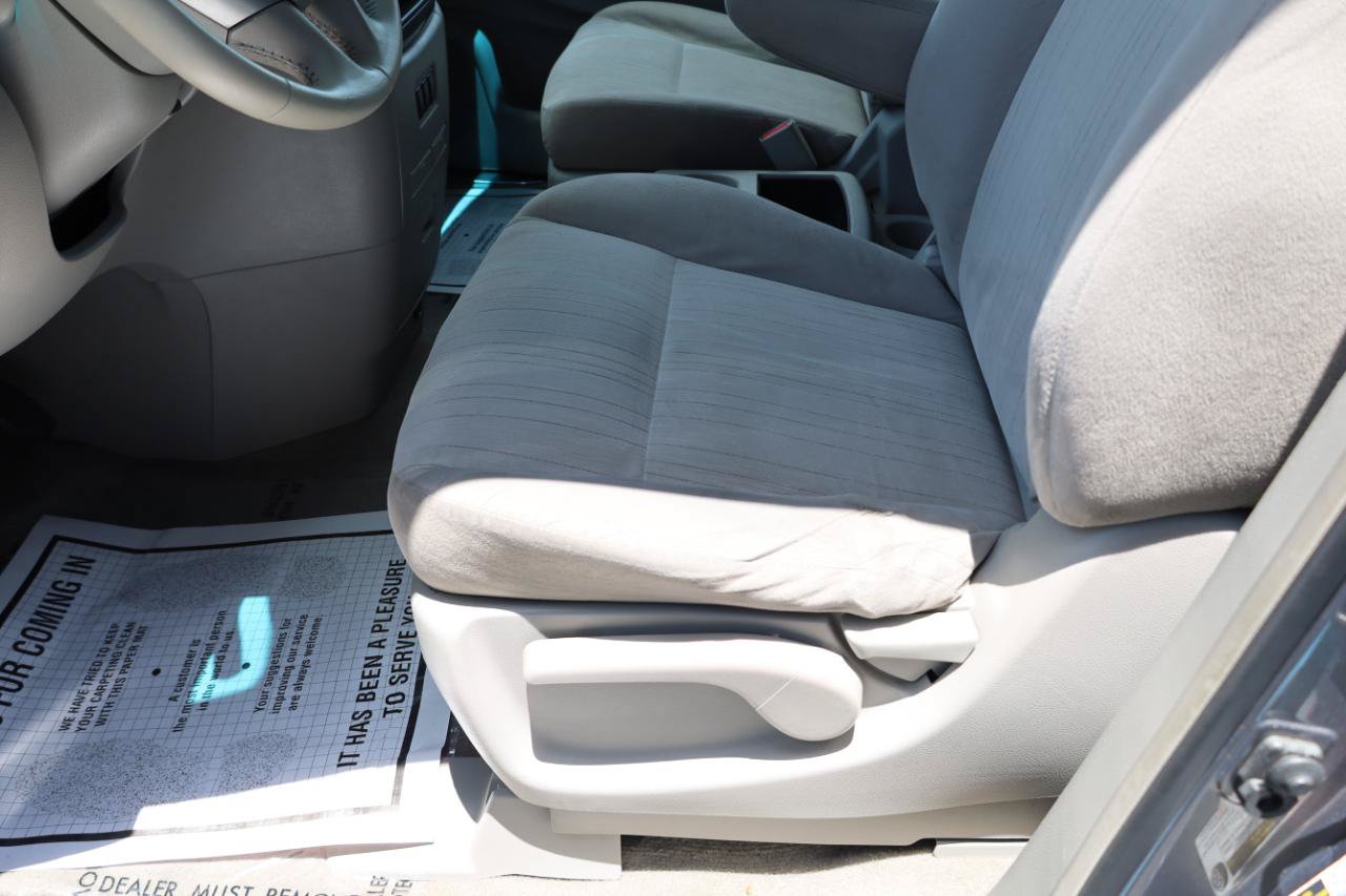 Used 2015 Nissan Quest SV w/ Protection Package FWD image 6