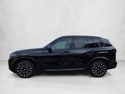 Used 2024 BMW X5 xDrive40i w/ M Sport Package AWD/4WD image 8