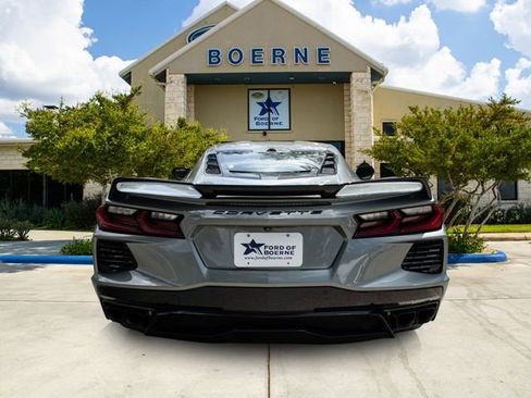 Used 2024 Chevrolet Corvette Stingray Preferred Cpe w/ Z51 Performance Package RWD image 4