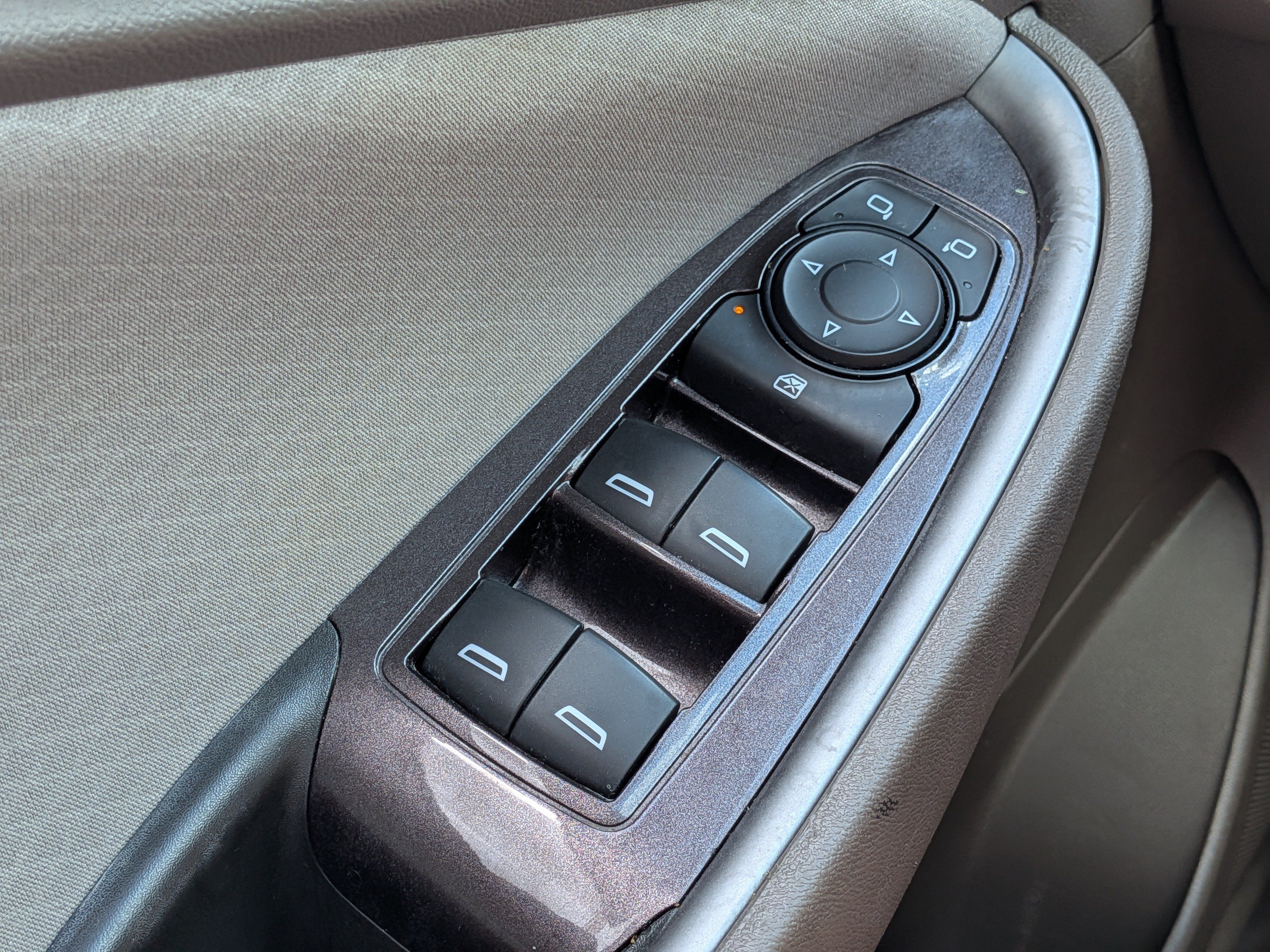 Used 2020 Chevrolet Malibu LS FWD image 22