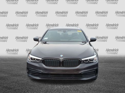 Used 2019 BMW 530e image 3
