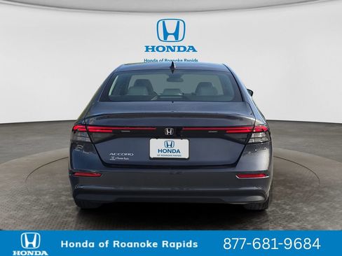 New 2026 Honda Accord SE image 4