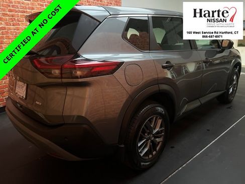 Certified 2023 Nissan Rogue S image 4