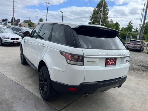 Used 2015 Land Rover Range Rover Sport SE AWD/4WD image 5