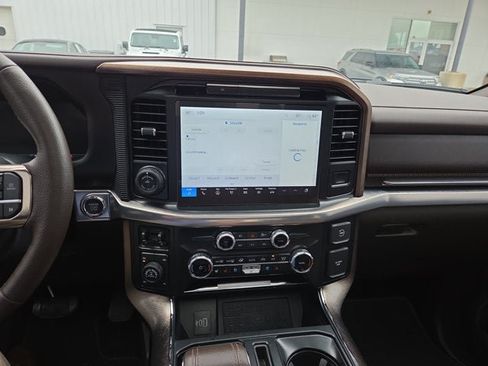 Used 2025 Ford F150 King Ranch AWD/4WD image 17