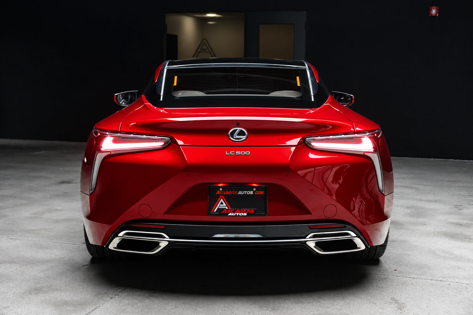 Used 2018 Lexus LC 500 Coupe w/ Sport Package RWD image 7