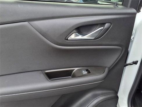 Used 2023 Chevrolet Blazer LT w/ Sound & Technology Package image 6