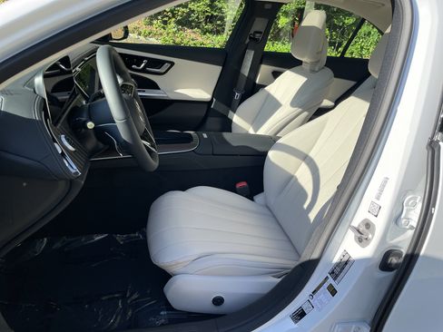 New 2026 Mercedes-Benz E 350 Sedan image 21