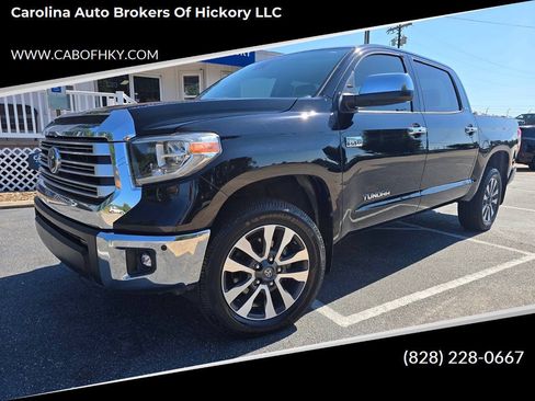 Used 2018 Toyota Tundra Limited w/ Limited Premium Package AWD/4WD image 1