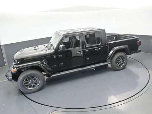 New 2026 Jeep Gladiator Sport image 41