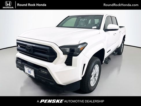 Used 2025 Toyota Tacoma SR5 image 1
