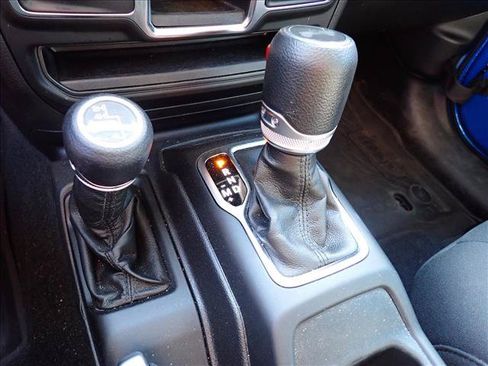 Used 2022 Jeep Wrangler Unlimited Sport AWD/4WD image 12