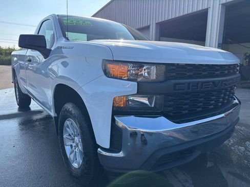 Used 2022 Chevrolet Silverado 1500 W/T w/ WT Value Package image 3