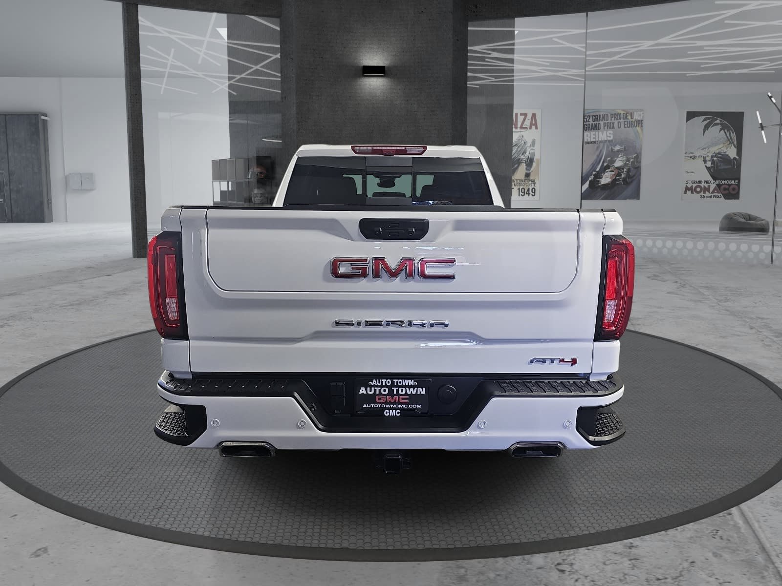 Used 2025 GMC Sierra 1500 AT4 w/ AT4 Premium Package AWD/4WD image 7