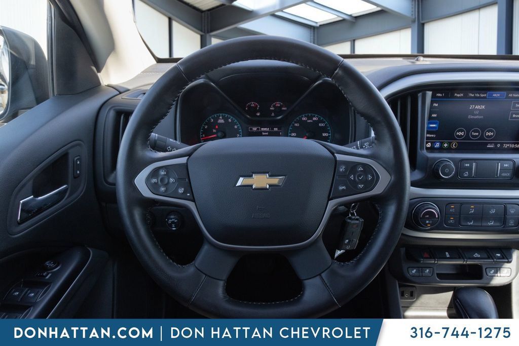 Used 2022 Chevrolet Colorado LT w/ Luxury Package AWD/4WD image 5
