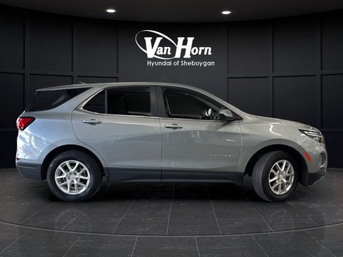 Used 2023 Chevrolet Equinox LT AWD/4WD image 8