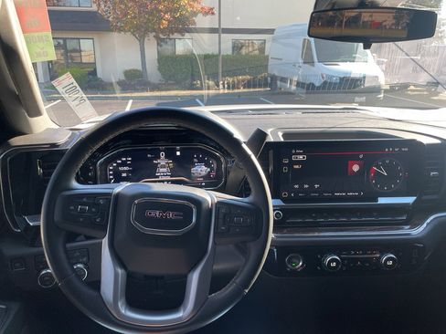 Used 2023 GMC Sierra 1500 Elevation image 22