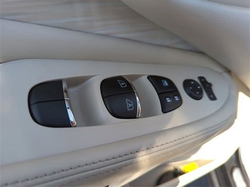 Used 2016 Nissan Murano Platinum w/ Platinum Technology Package image 31