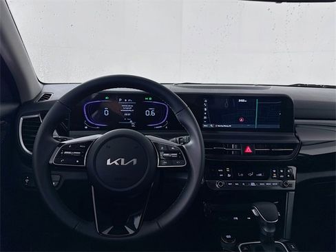 New 2026 Kia Seltos S image 24