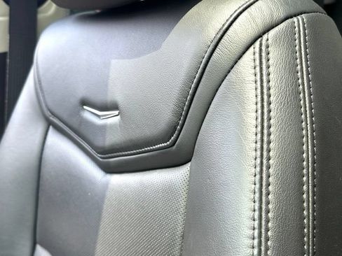 Used 2017 Cadillac XT5 Premium Luxury AWD/4WD image 31